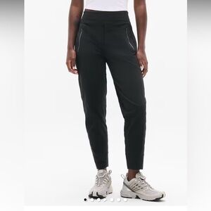 Athleta Trekkie North Jogger Pants‎ Black Women’s Size 8